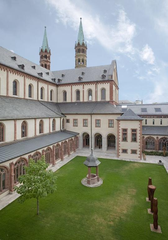 Burkardushaus, Tagungszentrum Am Dom Hotel Wurzburg Exterior photo