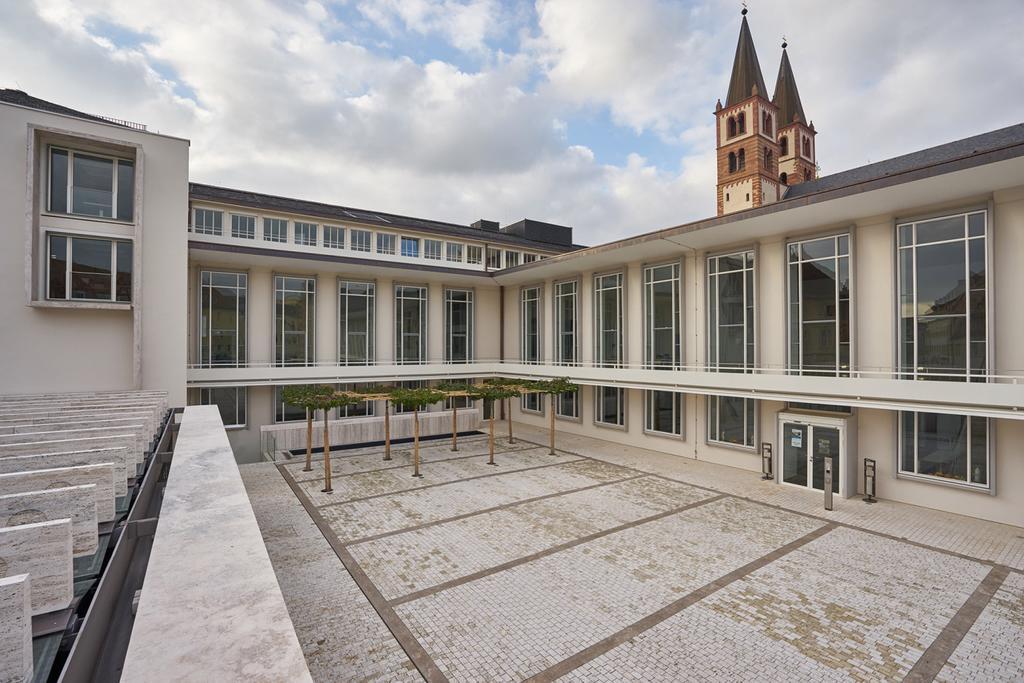 Burkardushaus, Tagungszentrum Am Dom Hotel Wurzburg Exterior photo